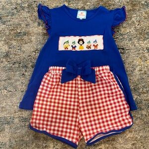 Snow White short set